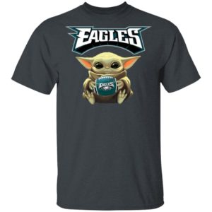 Baby Yoda hug Philadelphia Eagles Star Wars Shirt Hoodie