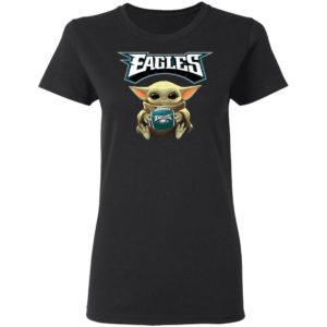 Baby Yoda hug Philadelphia Eagles Star Wars Shirt Hoodie