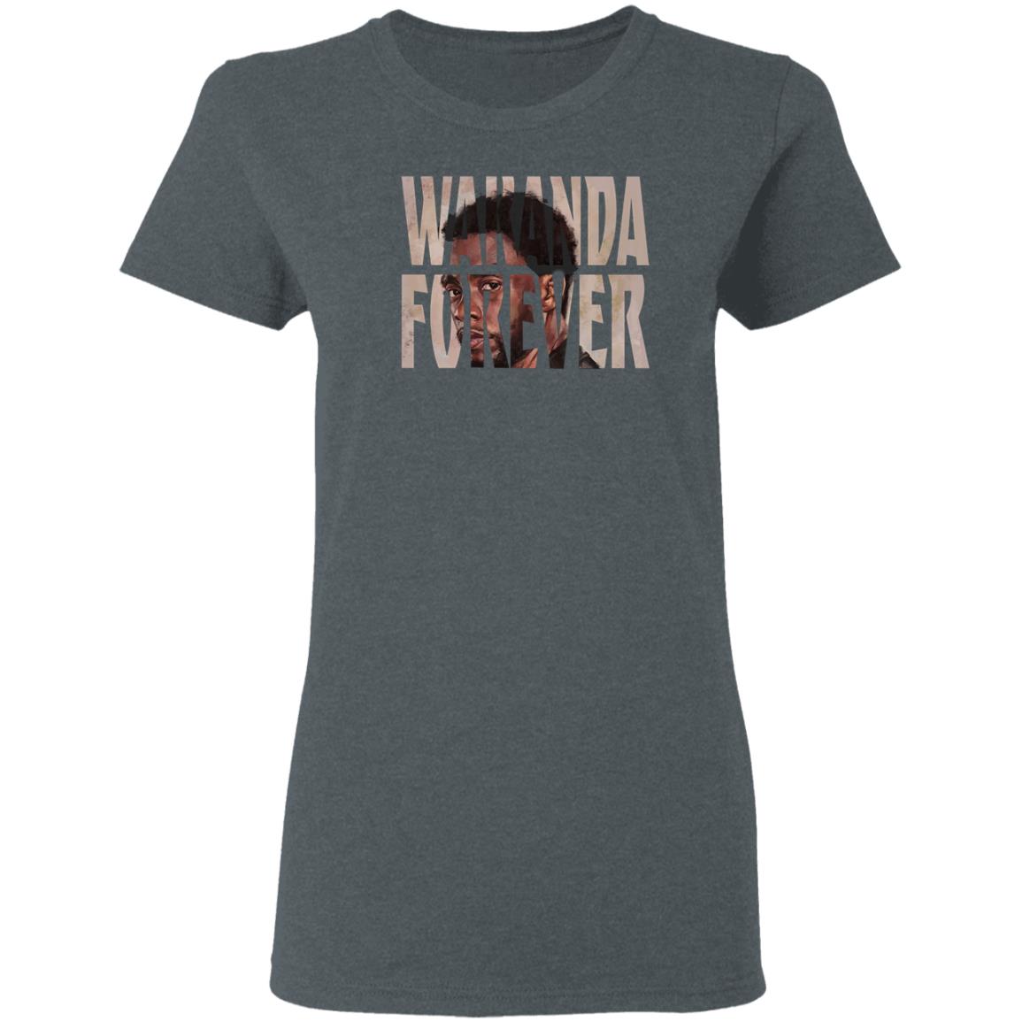 RIP Chadwick Boseman Wakanda Forever Black Panther T-shirt RIP Chadwick Boseman Wakanda Forever Black Panther T-shirt