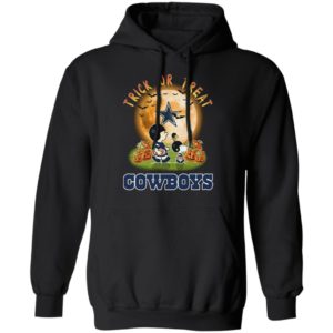 Dallas Cowboys Peanuts Snoopy trick or treat pumpkin moon Halloween shirt