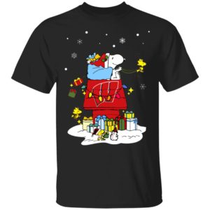 Wisconsin Badgers Santa Snoopy Wish You A Merry Christmas Shirt Wisconsin Badgers Santa Snoopy Wish You A Merry Christmas Shirt