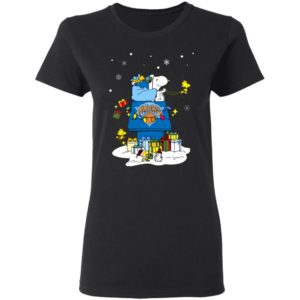 New York Knicks Santa Snoopy Wish You A Merry Christmas Shirt