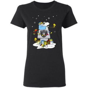 Oakland Raiders Santa Snoopy Wish You A Merry Christmas Shirt