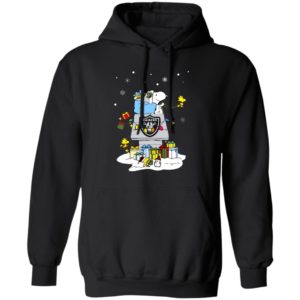 Oakland Raiders Santa Snoopy Wish You A Merry Christmas Shirt