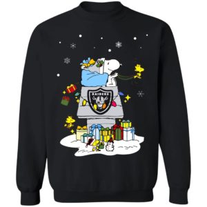 Oakland Raiders Santa Snoopy Wish You A Merry Christmas Shirt