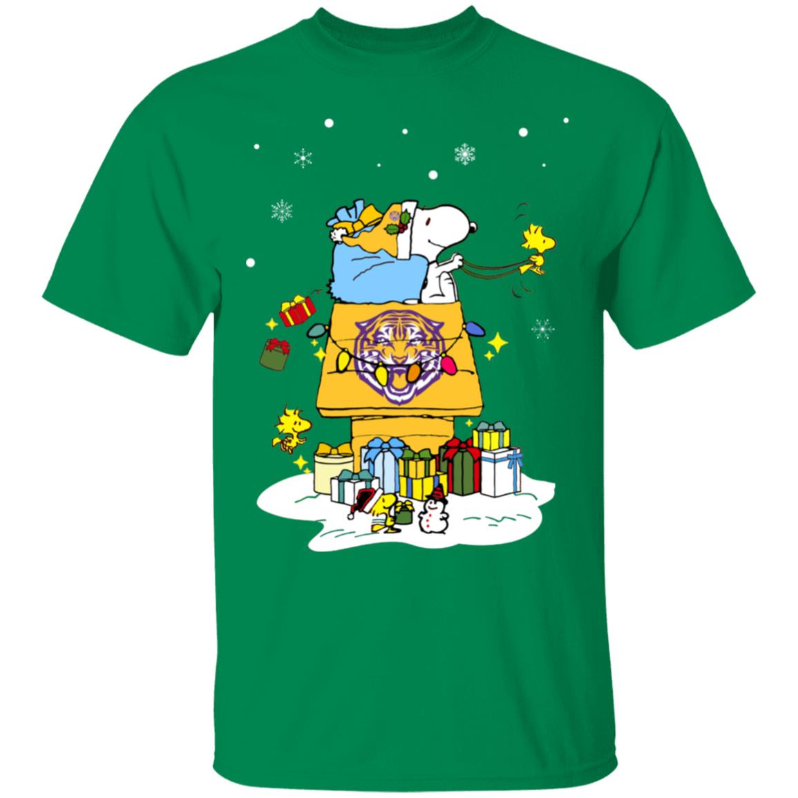 LSU Tigers Santa Snoopy Wish You A Merry Christmas Shirt LSU Tigers Santa Snoopy Wish You A Merry Christmas Shirt