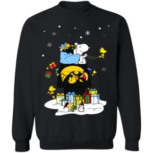 Iowa Hawkeyes Santa Snoopy Wish You A Merry Christmas Shirt