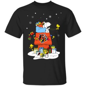 Cincinnati Bengals Santa Snoopy Wish You A Merry Christmas Shirt