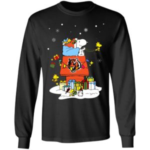 Cincinnati Bengals Santa Snoopy Wish You A Merry Christmas Shirt