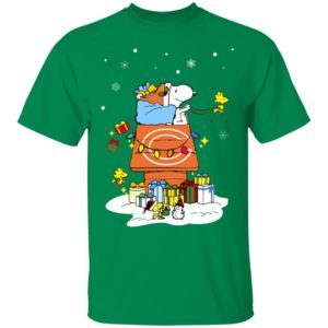 Chicago Bears Santa Snoopy Wish You A Merry Christmas Shirt