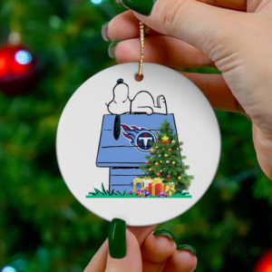 Tennessee Titans Snoopy Christmas Circle Ornament