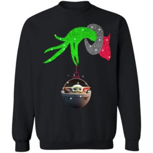 Grinch hand holding Baby Yoda Shirt