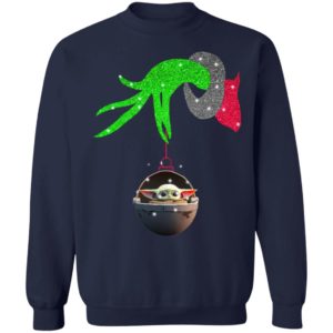 Grinch hand holding Baby Yoda Shirt