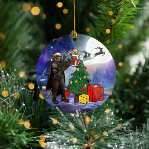 Santa Baby Yoda Mandalorian Star Wars Tree Decoration Christmas Ornament