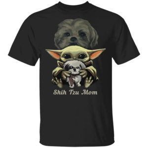 Baby Yoda Hug Shih Tzu Mom Shirt