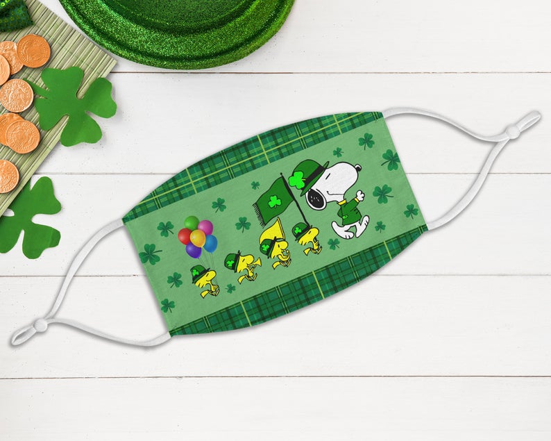 Snoopy St. Patty’s Day Band Shamrock Flag Face Mask
