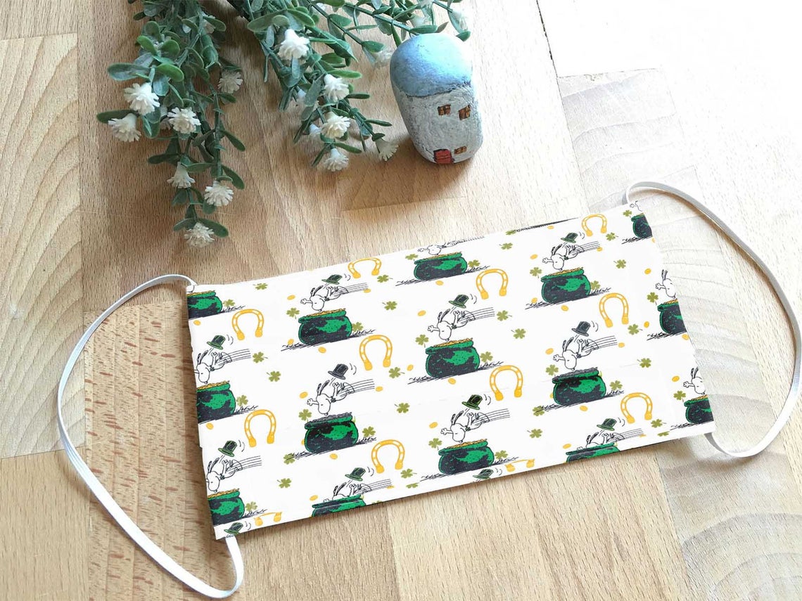 Snoopy St Patrick’s Day Irish Snoopy Pot of Gold Shamrock Face Mask Snoopy St Patrick’s Day Irish Snoopy Pot of Gold Shamrock Face Mask