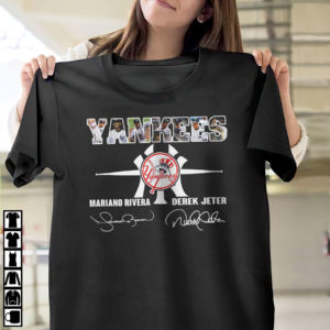 New York Yankees Mariano Rivera, Derek Jeter Signatures Shirt