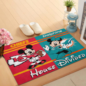 Kansas City Chiefs vs Miami Dolphins Mickey And Minnie Teams NFL House Divided Doormat