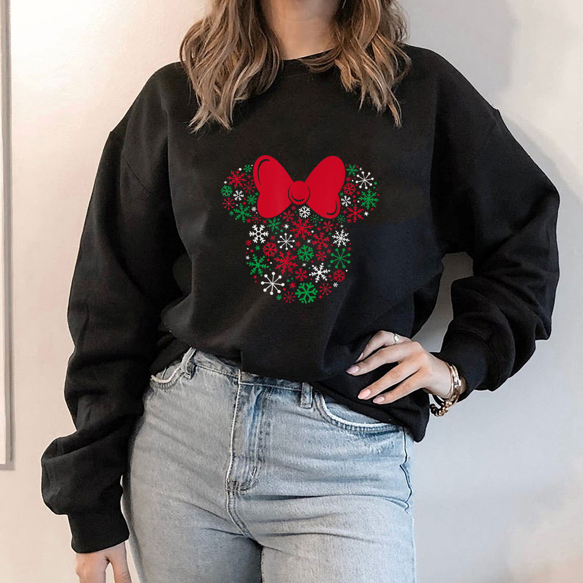 Disney Minnie Mouse Icon Holiday Snowflakes SweatShirt Disney Minnie Mouse Icon Holiday Snowflakes SweatShirt