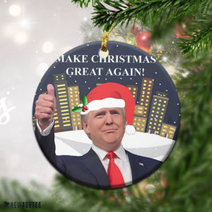 Make Christmas Great Again 2021 Trump Support USA Christmas Ornament