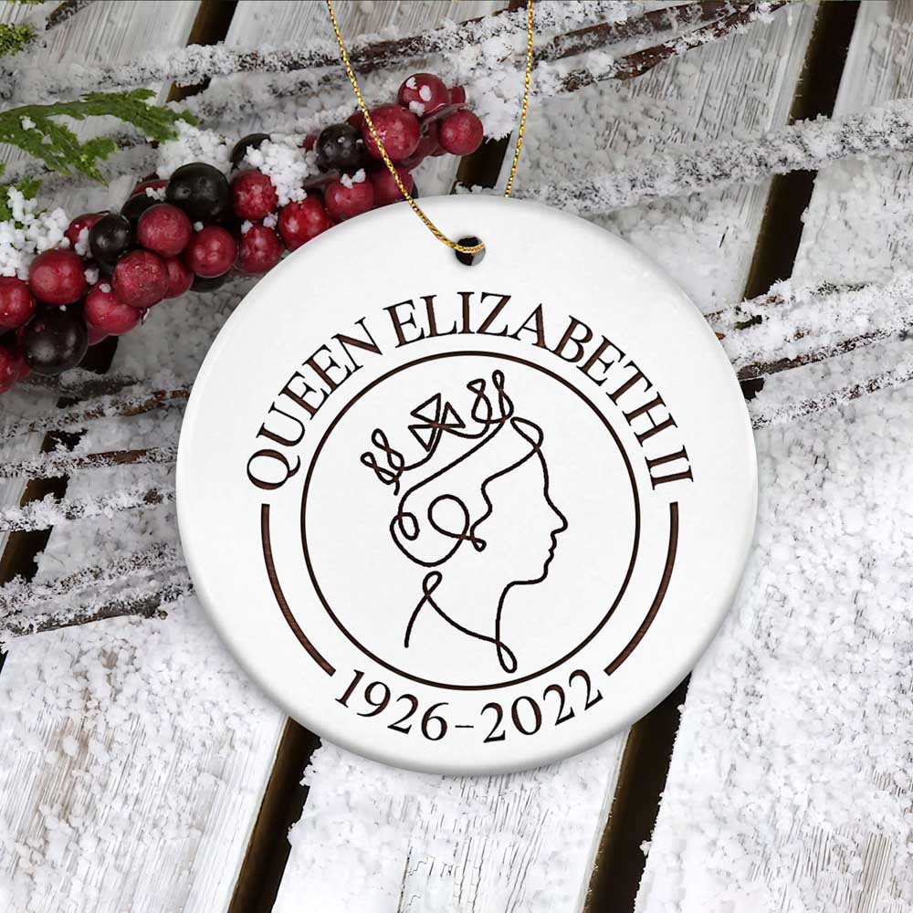 Queen Elizabeth Ii Rip Her Majesty Commemorative Keepsake Ornament Holiday Gift