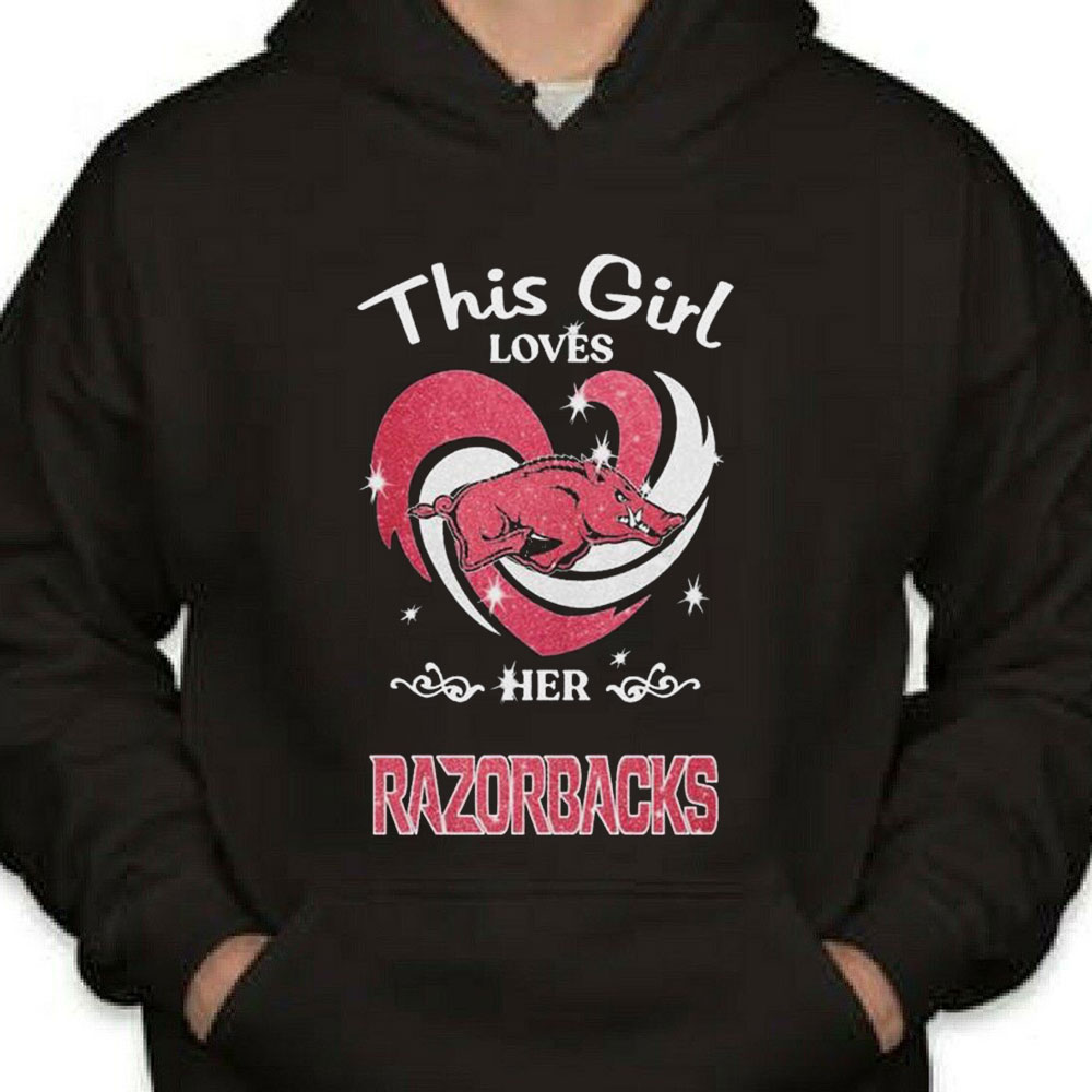 Razorbacks This Girl Love Her Shirt Longsleeve T-shirt Razorbacks This Girl Love Her Shirt Longsleeve T-shirt