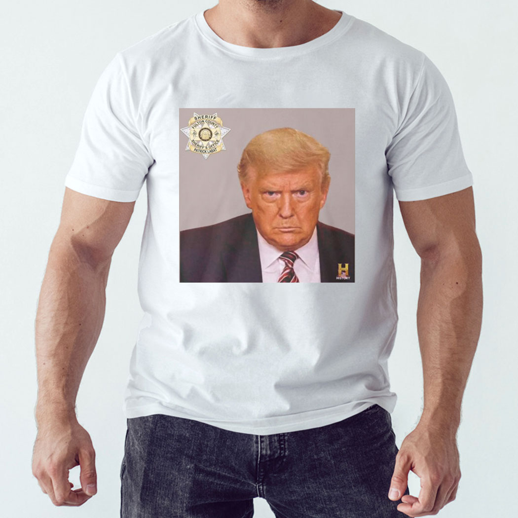 President Trump’s Official Mugshot Never Surrender T-shirt