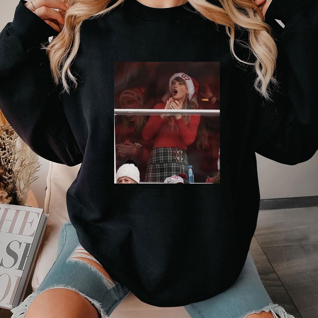 Taylor Santa Hat Chiefs Shirt