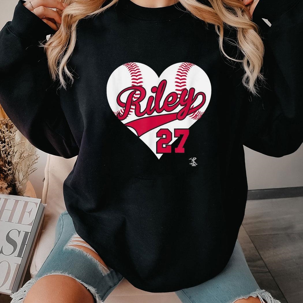 Austin Riley 27 Baseball Heart Gameday T-shirt Hoodie