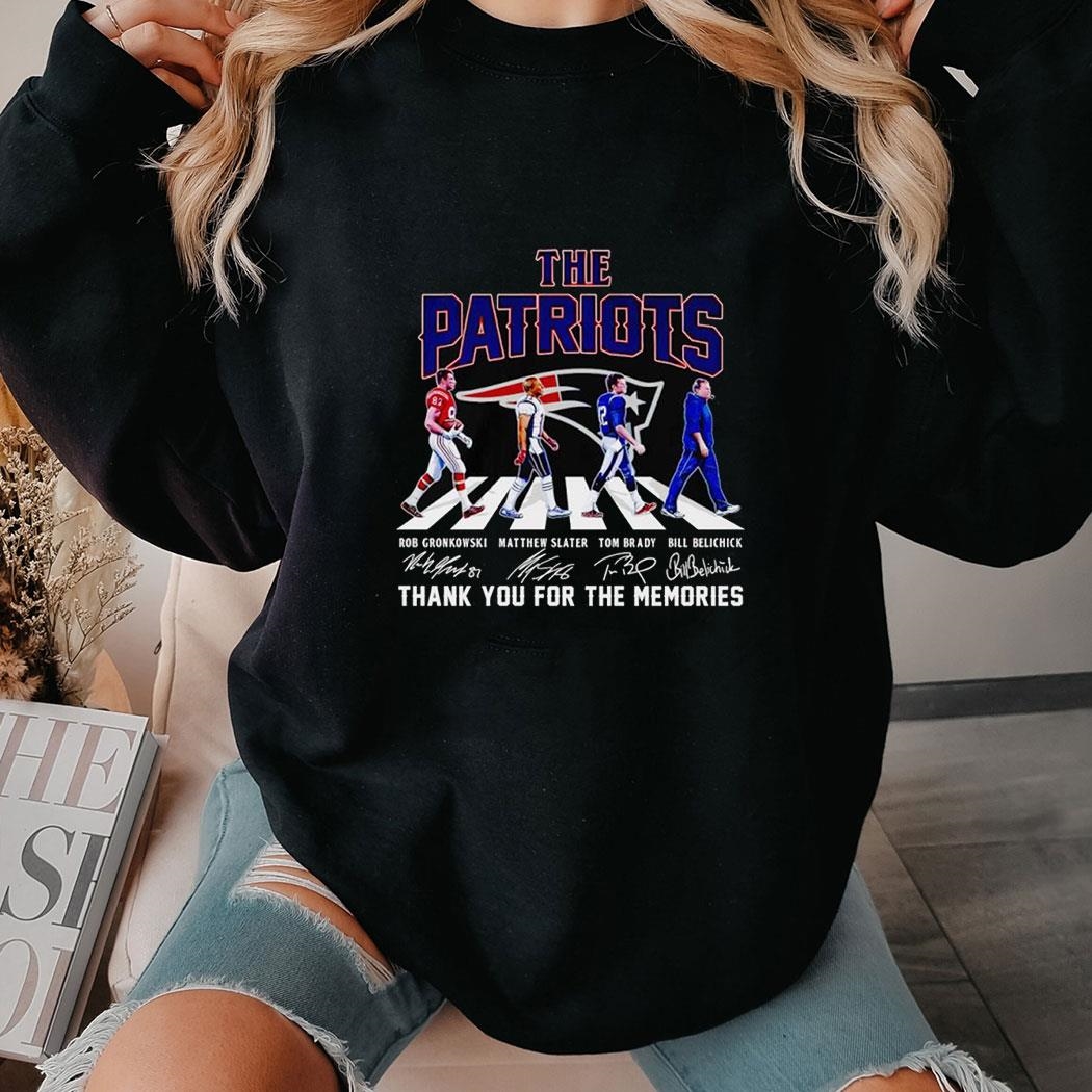 The New England Patriots 2024 Abbey Road Memories Signatures Shirt Hoodie Ladies Tee