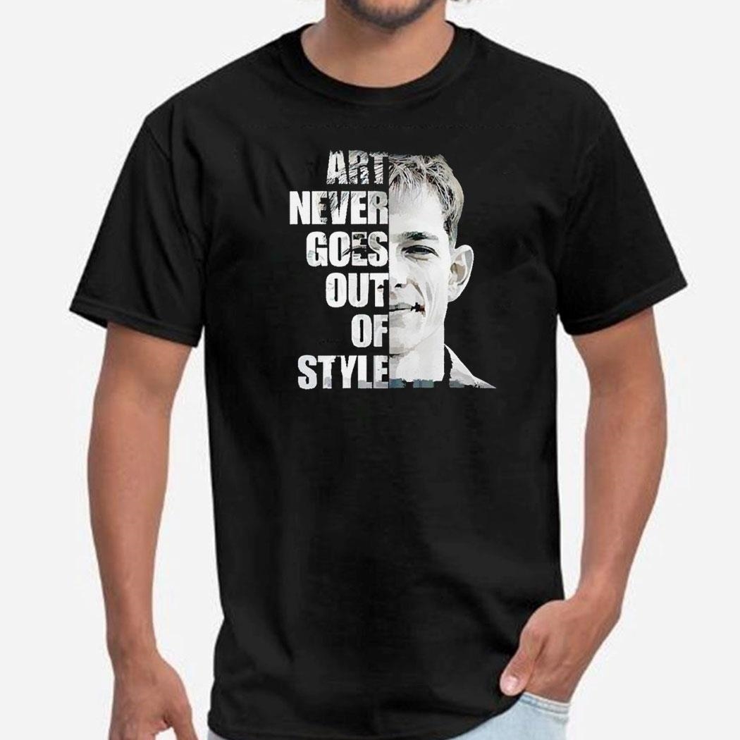 Donaldson Art Never Goes Out Of Style Shirt Hoodie
