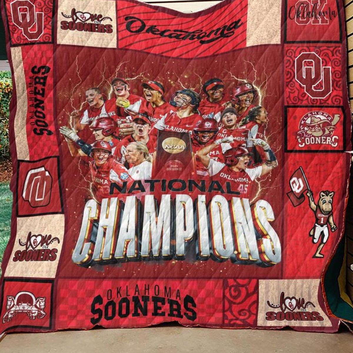 Oklahoma Sooners Team Softball National Champions 2024 Quilt Fleece Blanket