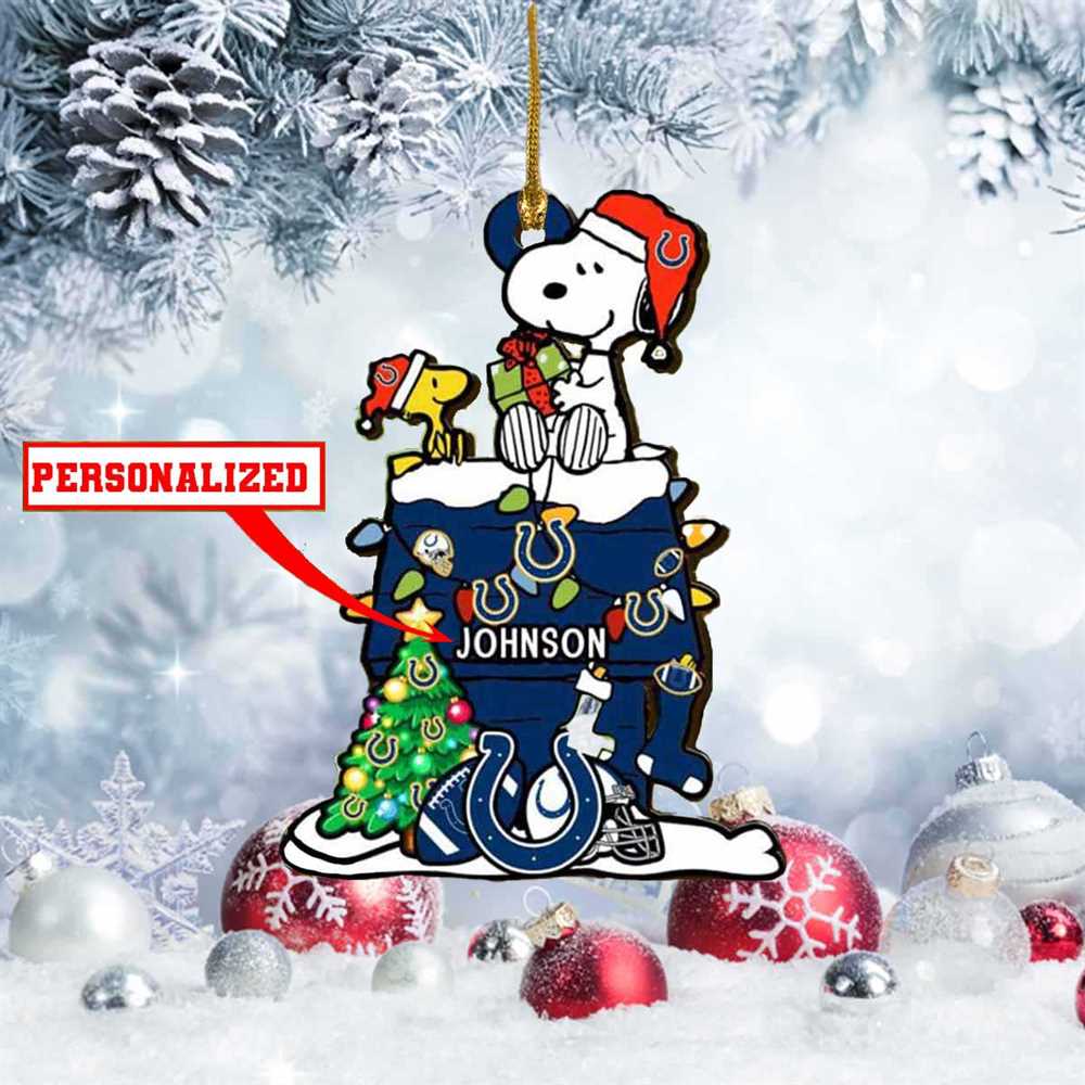 Snoopy Indianapolis Colts Nfl Personalized Christmas Ornament