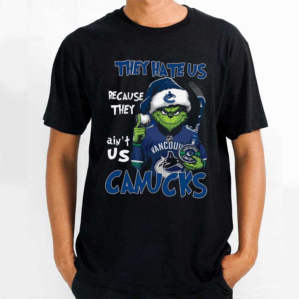 Bulldogs Grinch They Hate Us Because They Ain’t Us Sweatshirt Bulldogs Grinch They Hate Us Because They Ain’t Us Sweatshirt