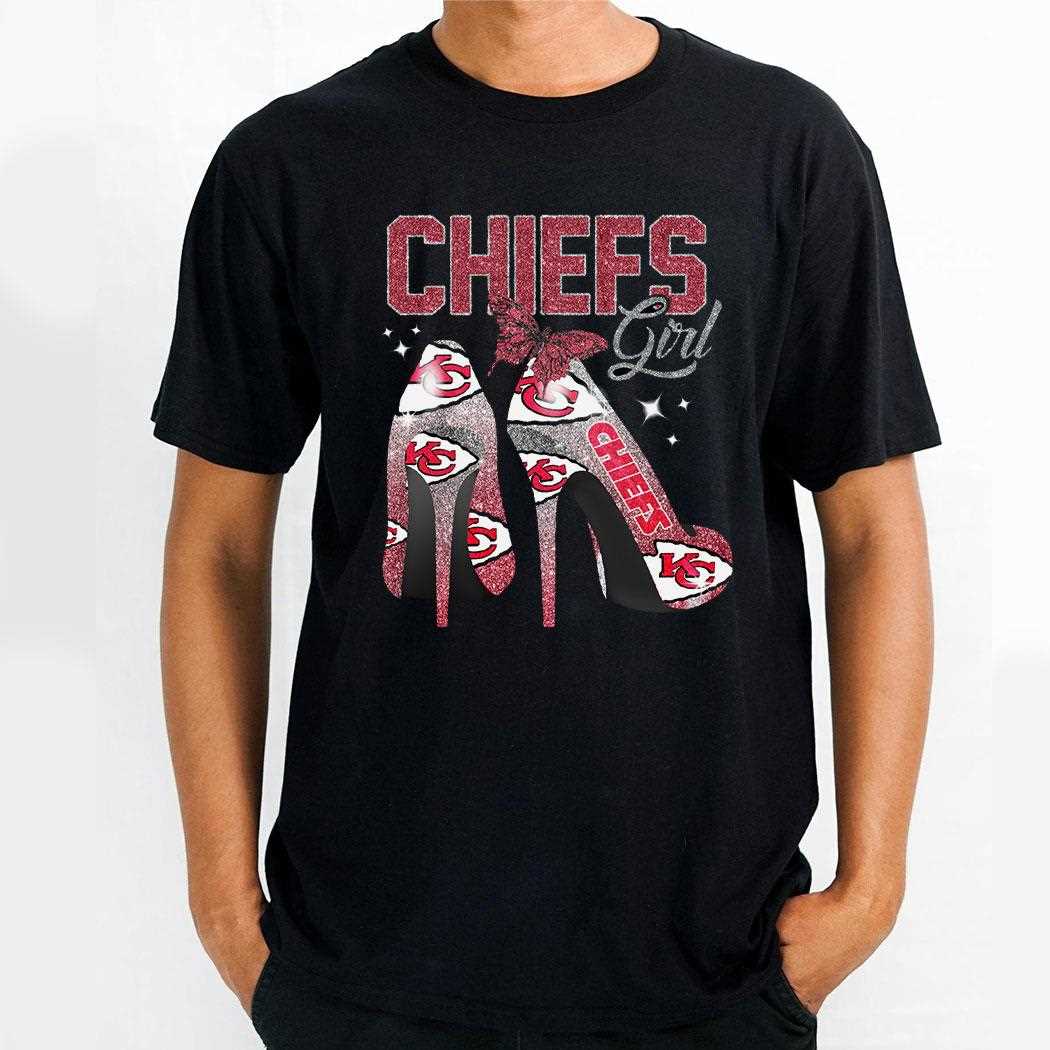 High Heels Boston Celtics Christmas Sweatshirt High Heels Boston Celtics Christmas Sweatshirt