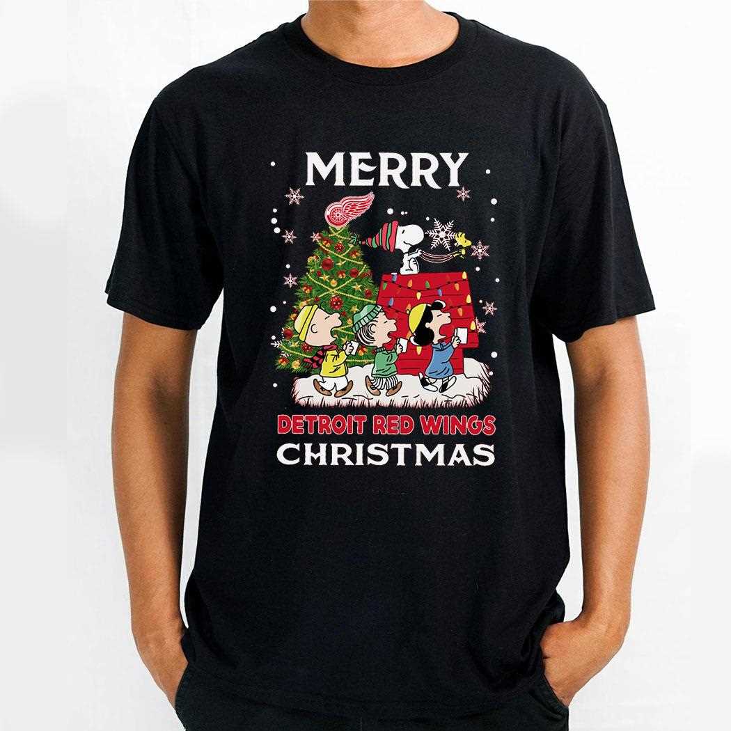 The Peanuts Merry Christmas Detroit Red Wings Sweatshirt