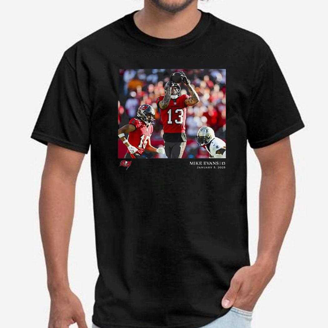 Mike Evans Tampa Bay Buccaneers Nfl Flash Features Week 18 Shirt