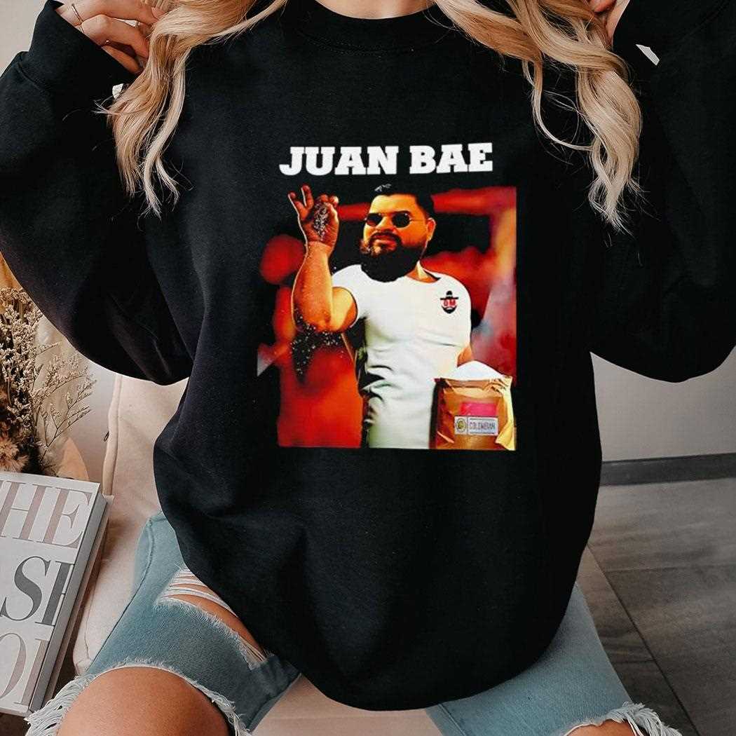 Juan Bae Graphic Shirt