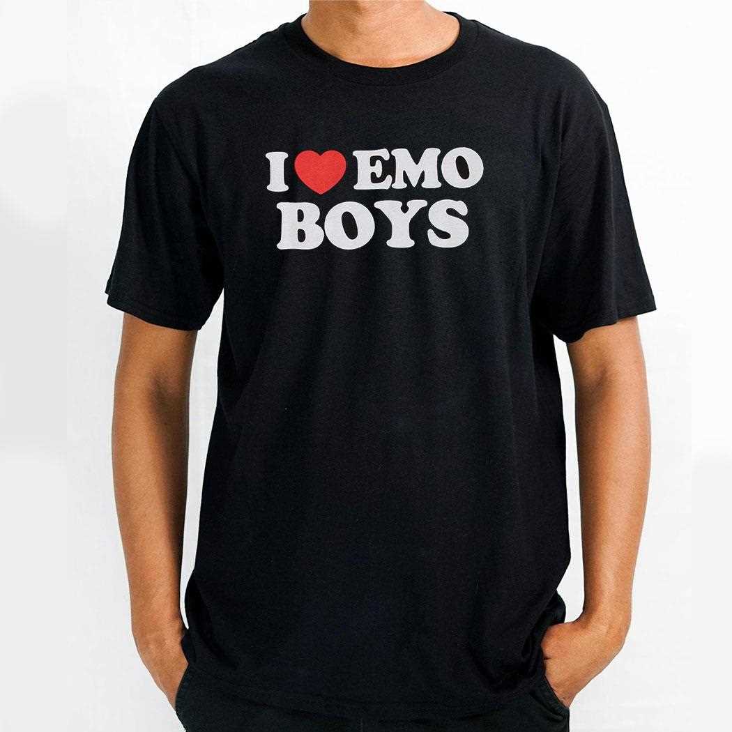 I Heart Emo Boys Graphic T-shirt