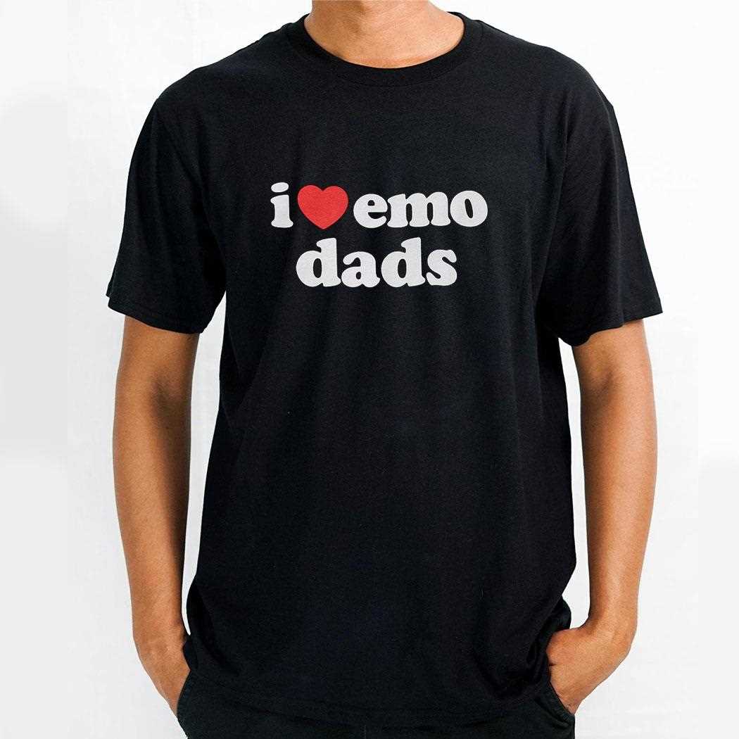 I Heart Emo Dads Graphic T-shirt