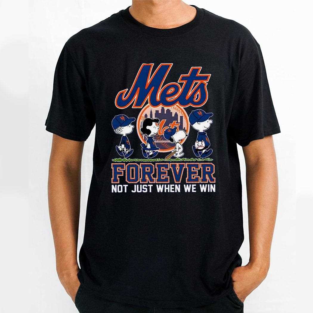Mets Peanuts Gang Fan Forever T-shirt
