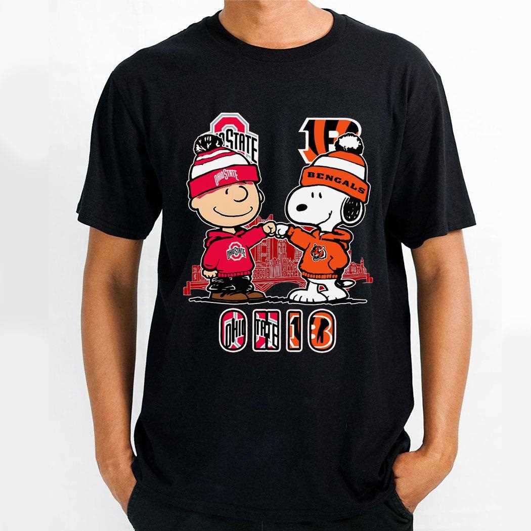 Ohio State Buckeyes And Cincinnati Bengals Peanuts Fist Bump Tee