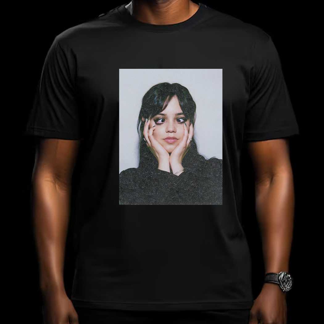 Jenna Ortega Playful Gaze Tee
