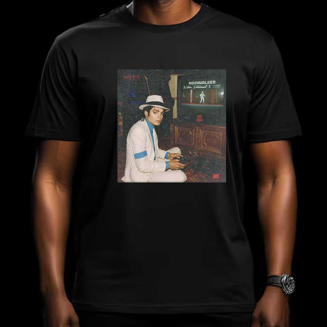 Michael Jackson Playing Moonwalker Video Game T-shirt