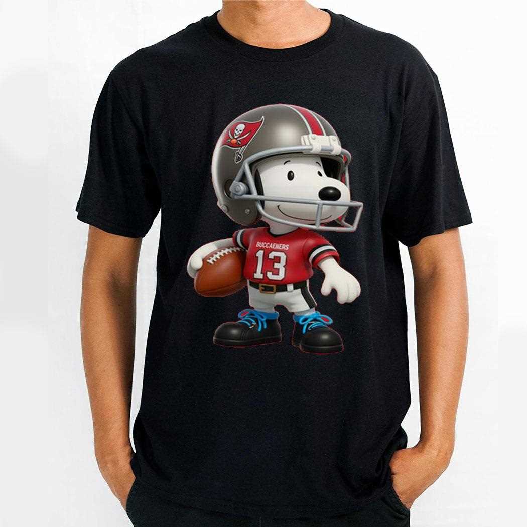 Tampa Bay Buccaneers Snoopy Football Sweatshirt