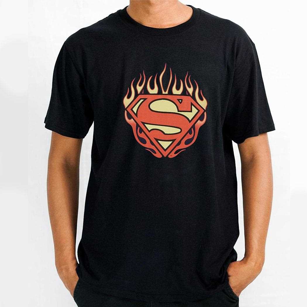 Dc Comics Superman Crest Flames T-shirt