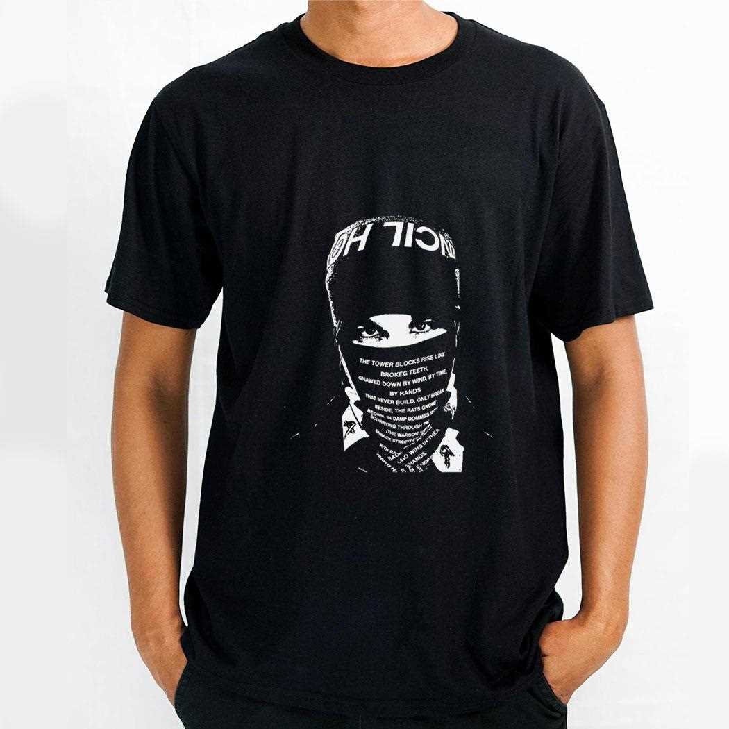 Emily The Strange Strangerous Humbug Christmas T-tee