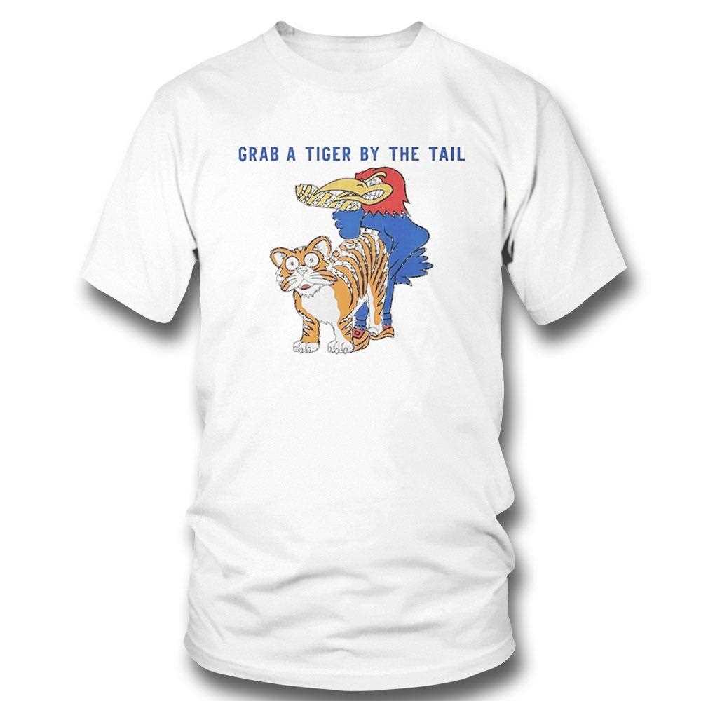 Kick Trump Out Of The White House Maga Tee