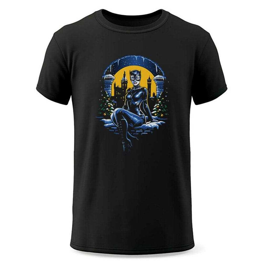 Catwoman Christmas In Gotham Classic Tee Catwoman Christmas In Gotham Classic Tee